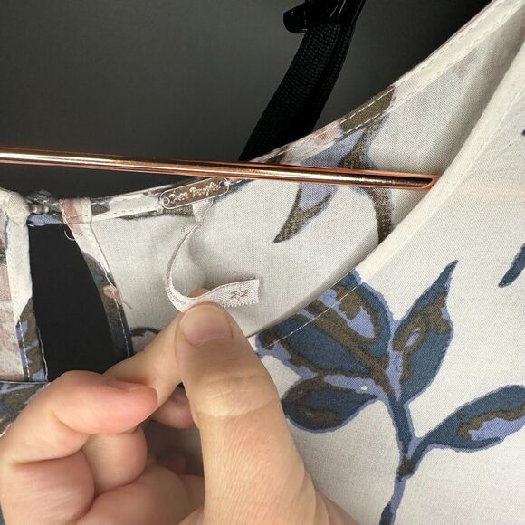 Free People First Kiss Maxi Dress Medium Sleeve Flowy Floral Scoop Neck White - Picture 11 of 16